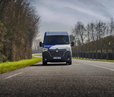 Renault Trucks E-Tech Master on a road